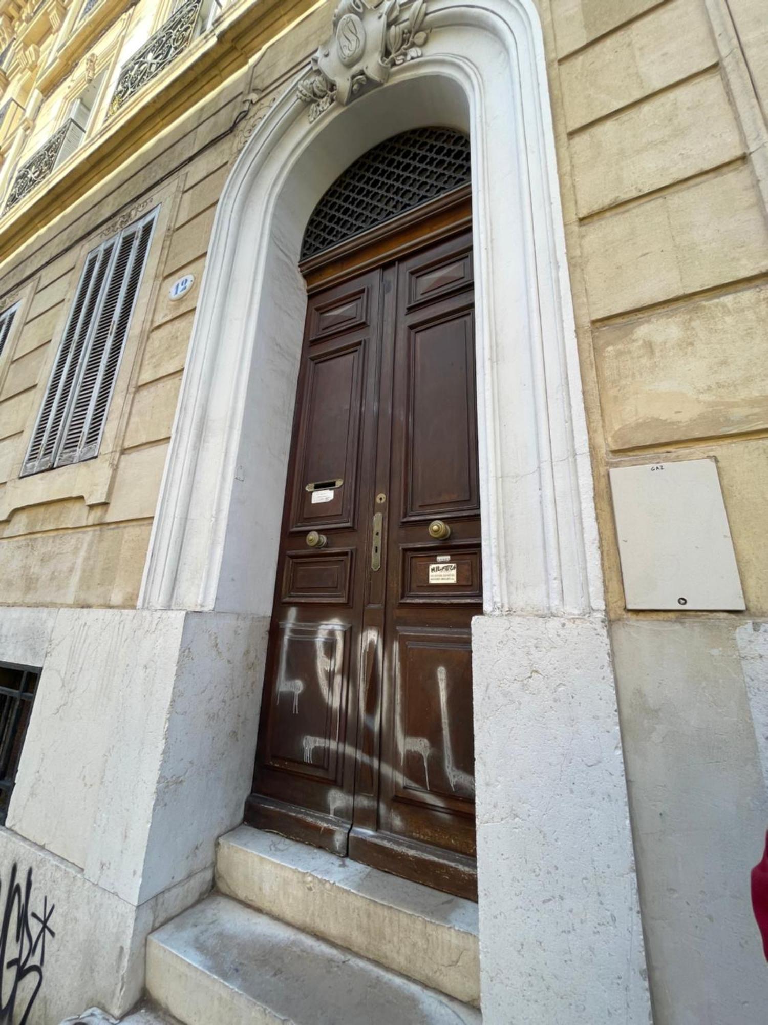 Appartement Au Coeur Du Camas à Marseille Extérieur photo